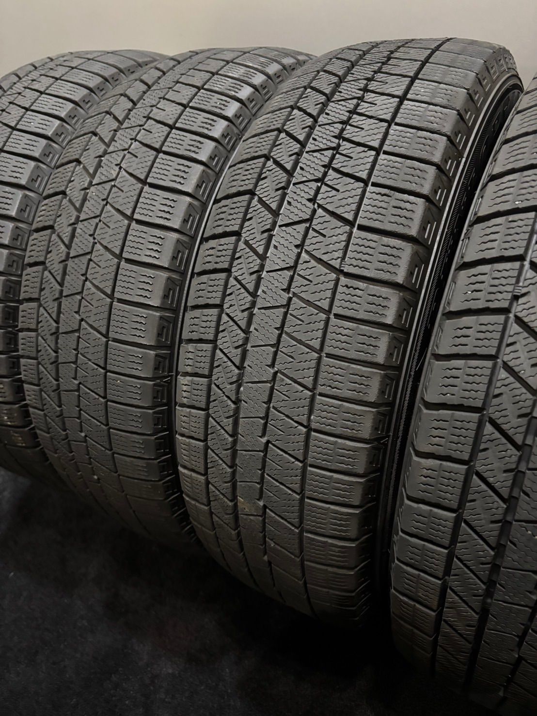 車 ☆185/65R15 DUNLOP/WINTER MAXX 03 20年製 スタッドレス 4本 