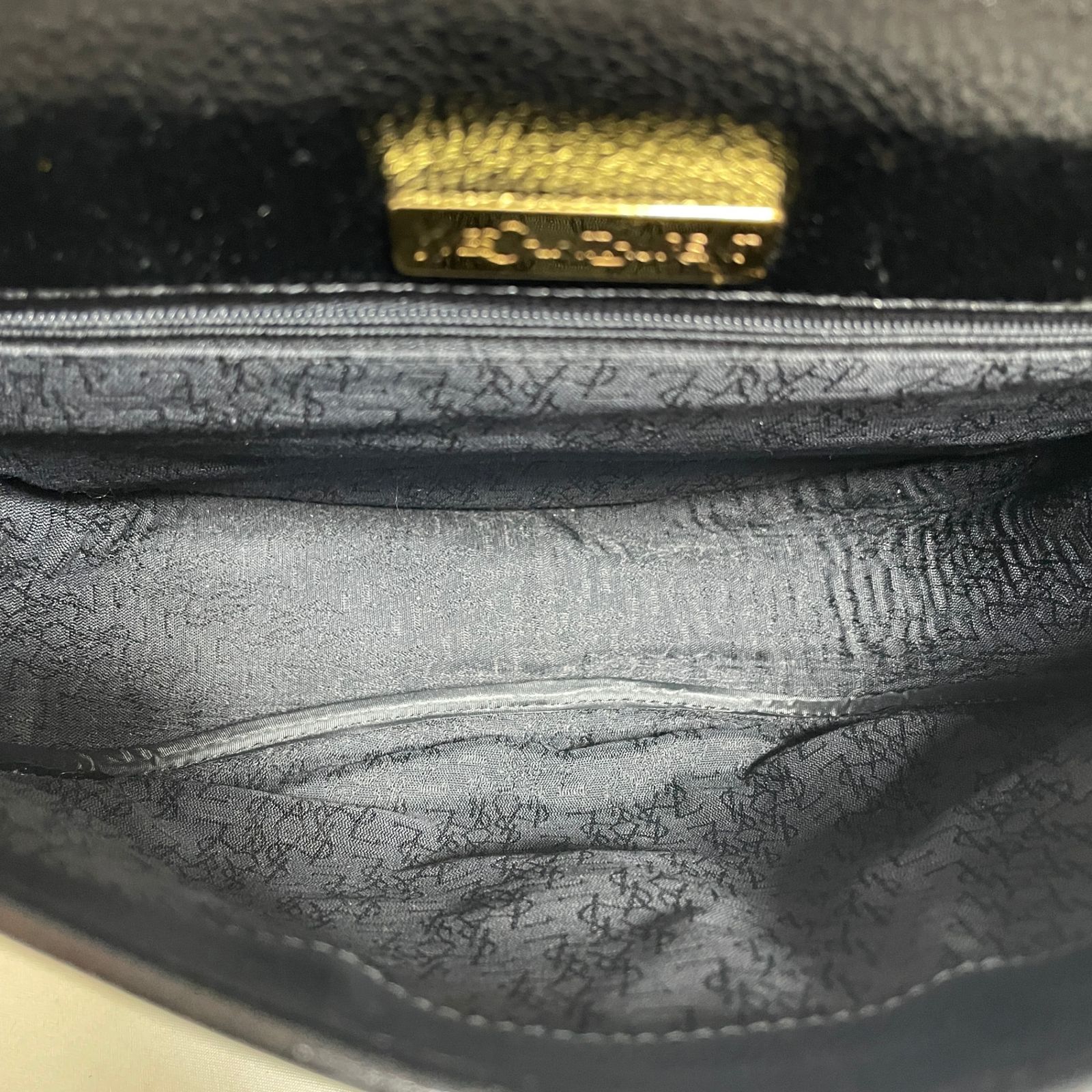 2601-147｜美品｜イヴサンローラン ショルダーバッグ レザー ブラック 
