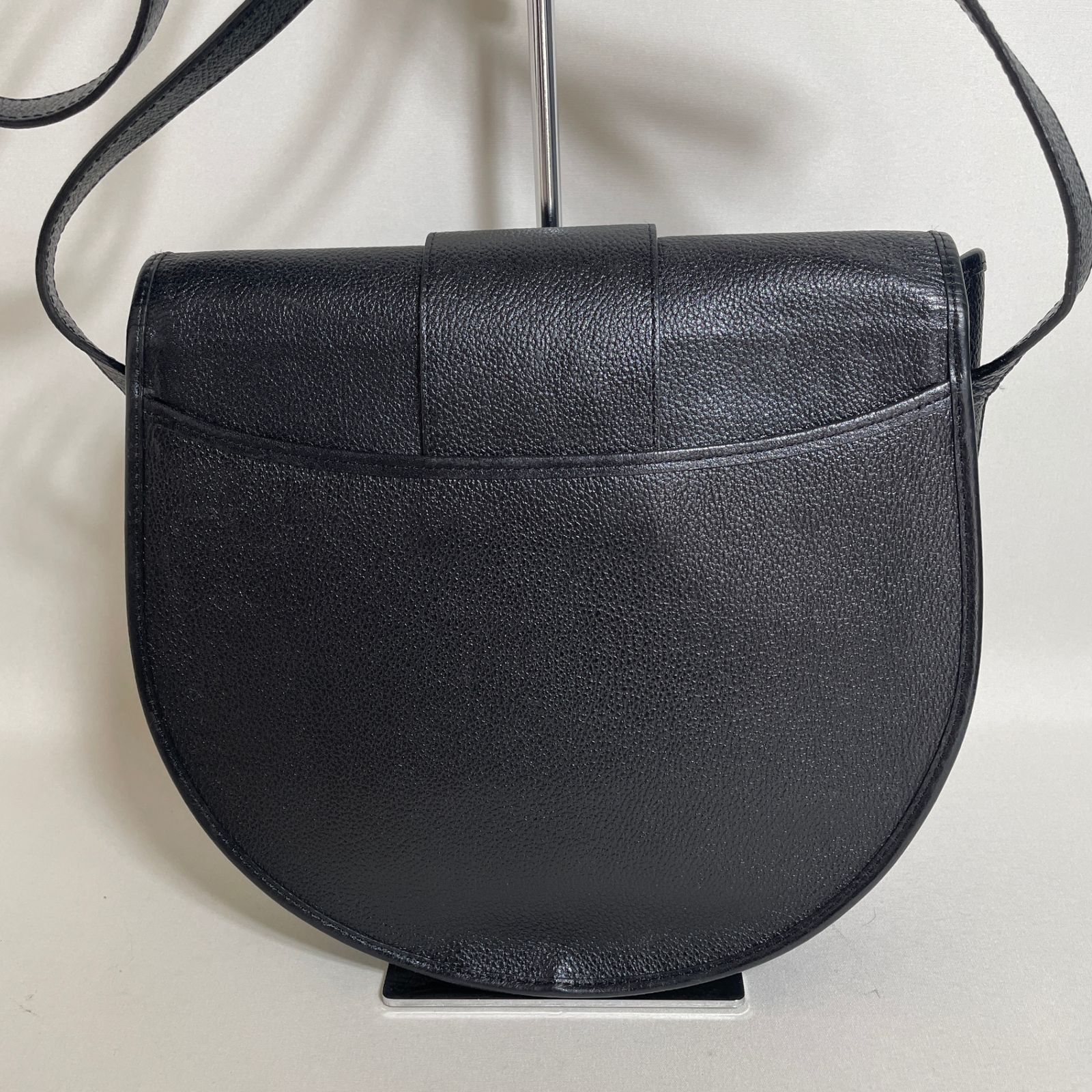 2601-147｜美品｜イヴサンローラン ショルダーバッグ レザー ブラック 