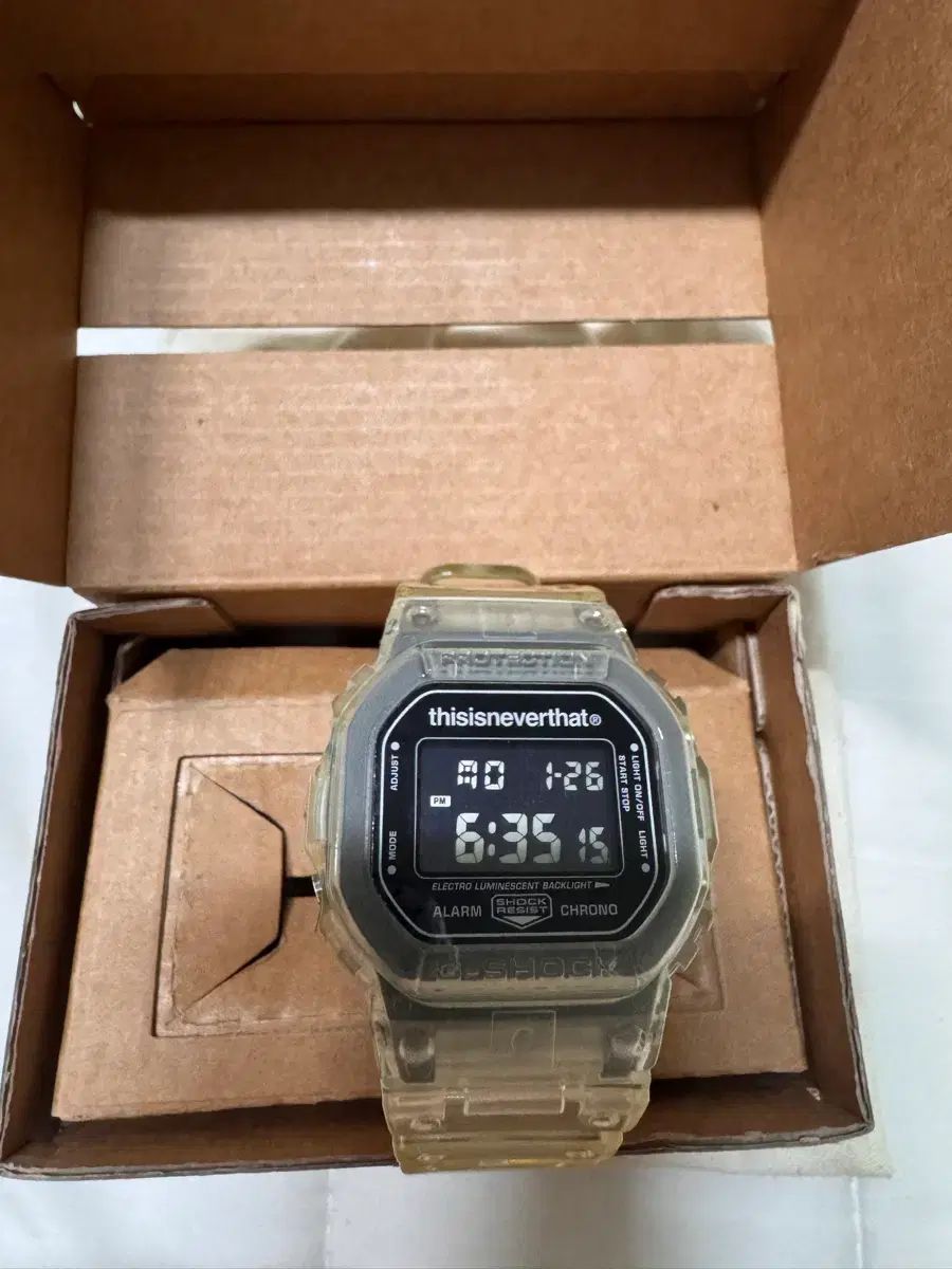 カシオ G-SHOCK x thisisneverthat DW-5600 スケルトン
