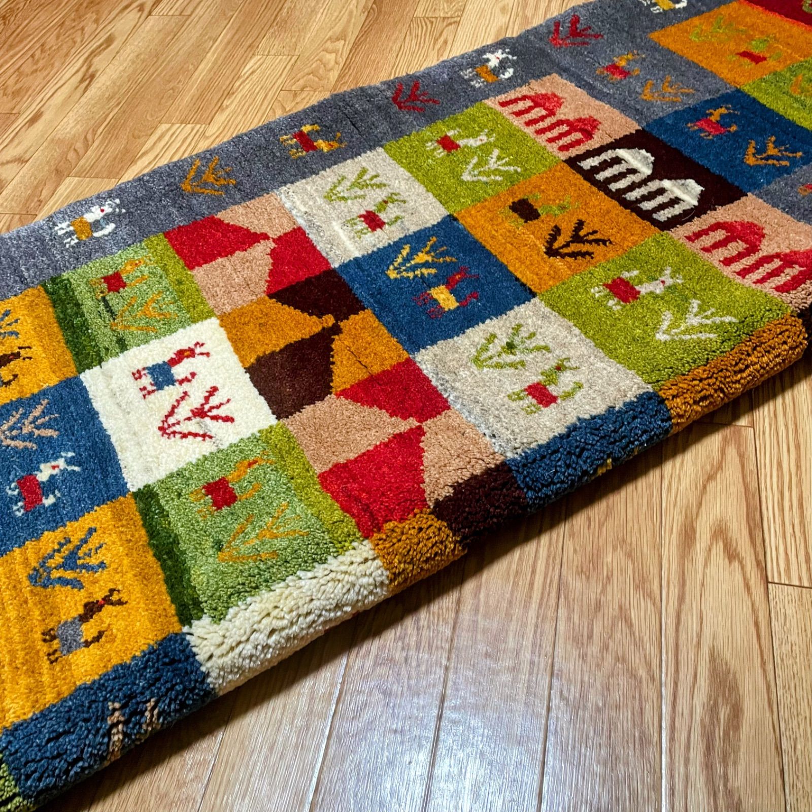 ペルシャ ギャッベ 本物 手織り123×174cm パッチワーク デザイン ペルシャ ギャッベ 本物 手織り123×174cm ラグ パッチワーク 絨毯