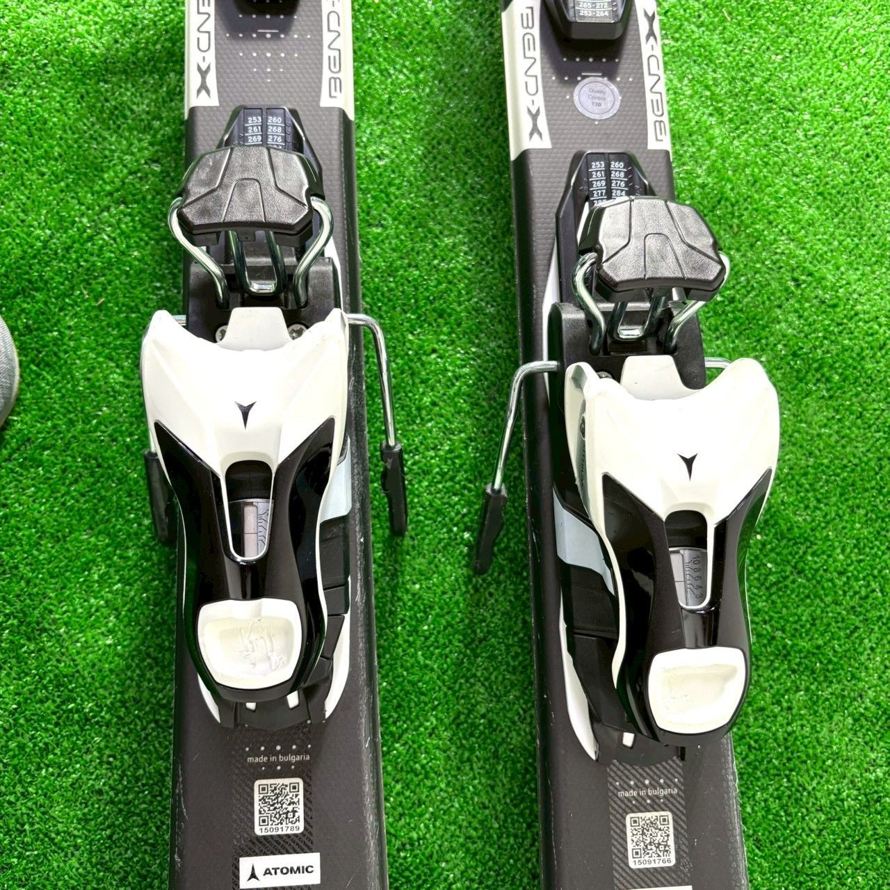 メンテナンス済】 アトミック ATOMIC スキー板 ビンディング付属 BLACK