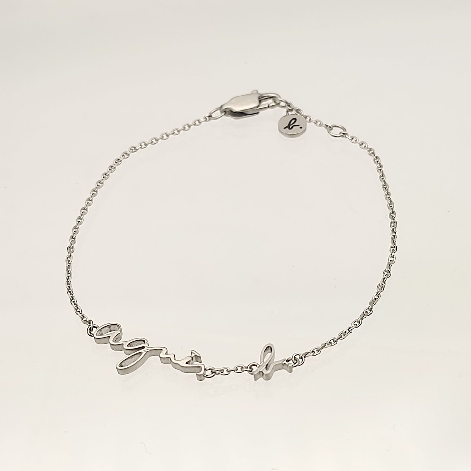 美品】agnes b. アニエスベー ロゴブレスレット シルバー - メルカリ