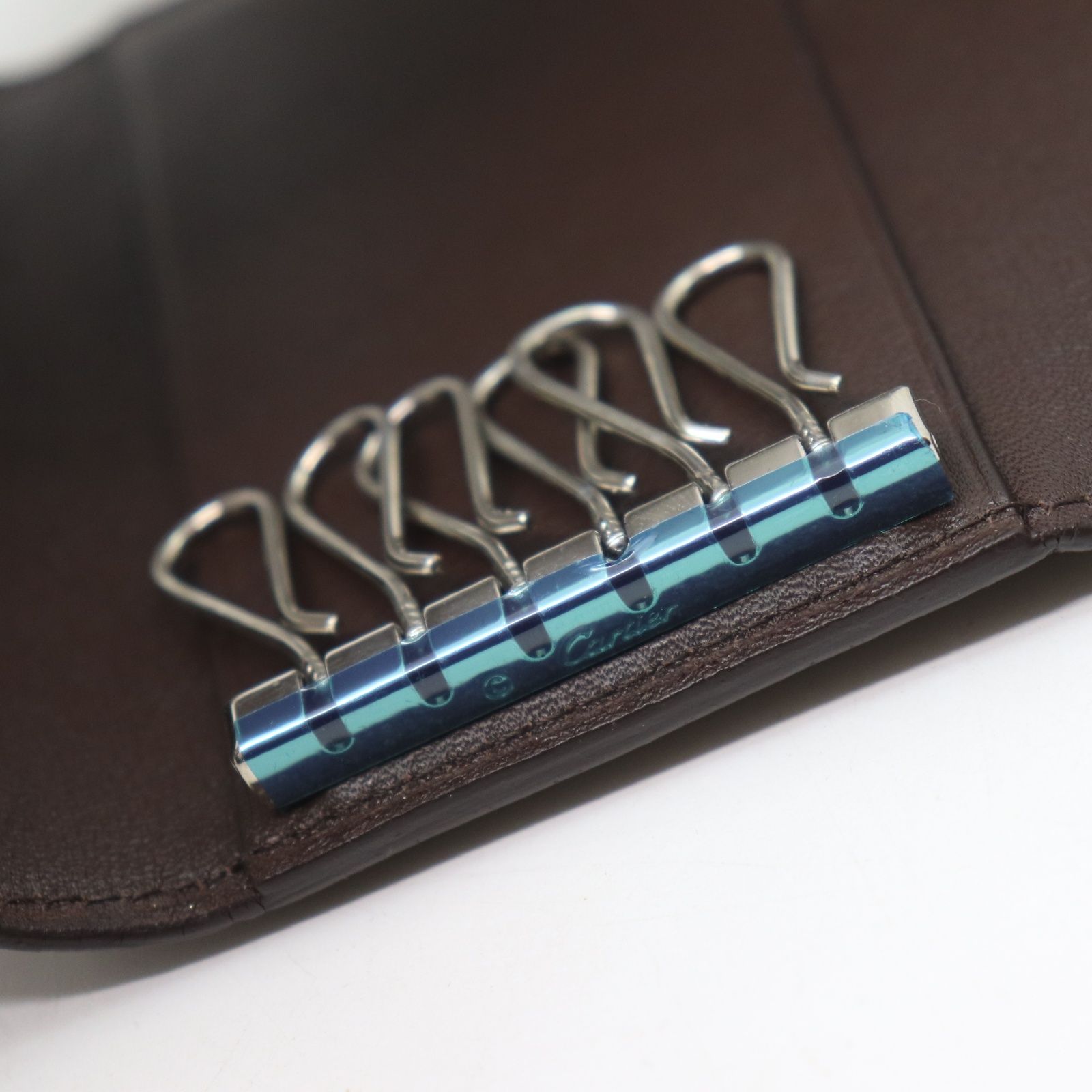 ITMSEAGNV5L6 未使用 Cartier カルティエ サントス キーケース レザー ブラウン メンズ ビジネス カード 冊子 保存袋 箱 ITMSEAGNV5L6 未使用 Cartier カルティエ サントス キーケース レザー