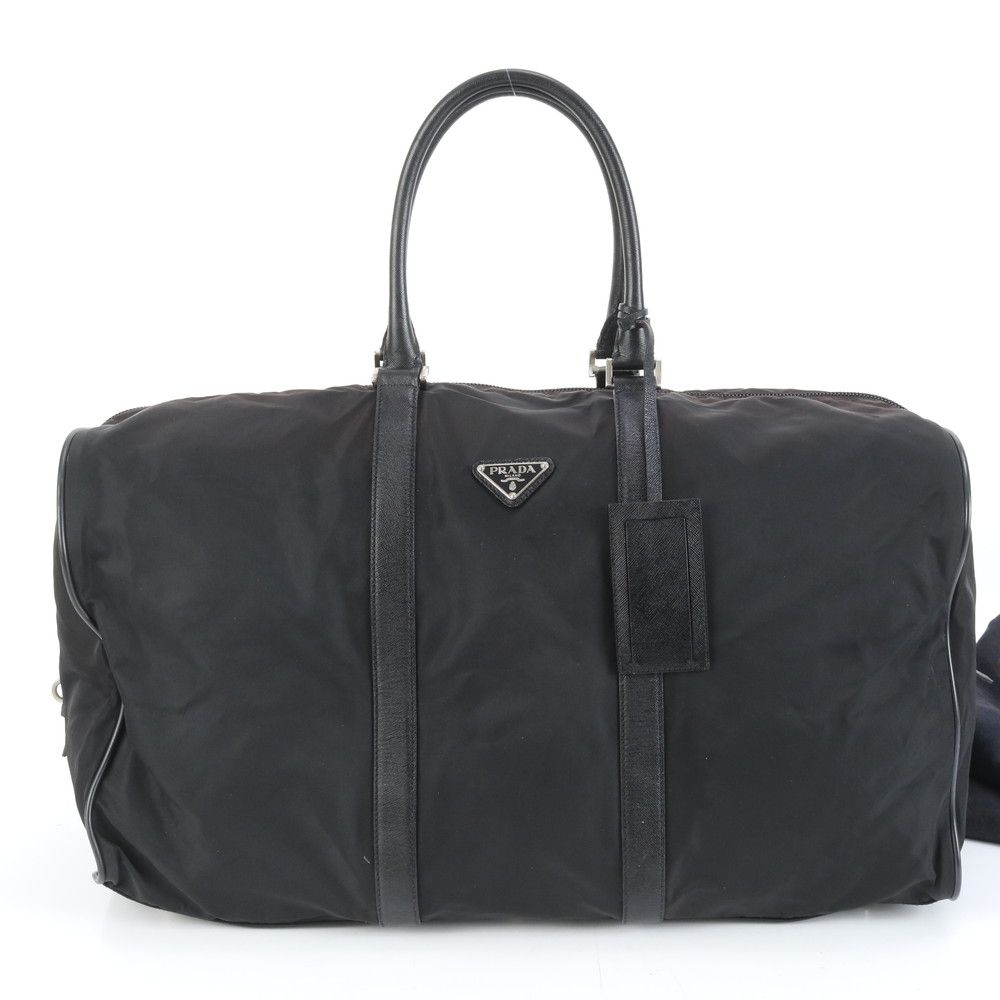 美品 プラダ テスート ナイロン サフィアーノ レザー 三角ロゴ