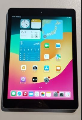【美品】 iPad 第6世代 バッテリー79％ シルバー　★PAD-626