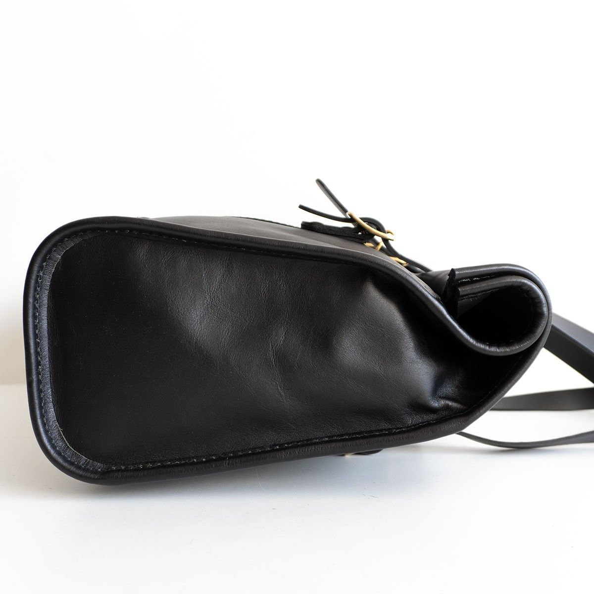 美品】 HERZ 【ロールトップトート(T-4)】ブラック バッグ ヘルツ 鞄