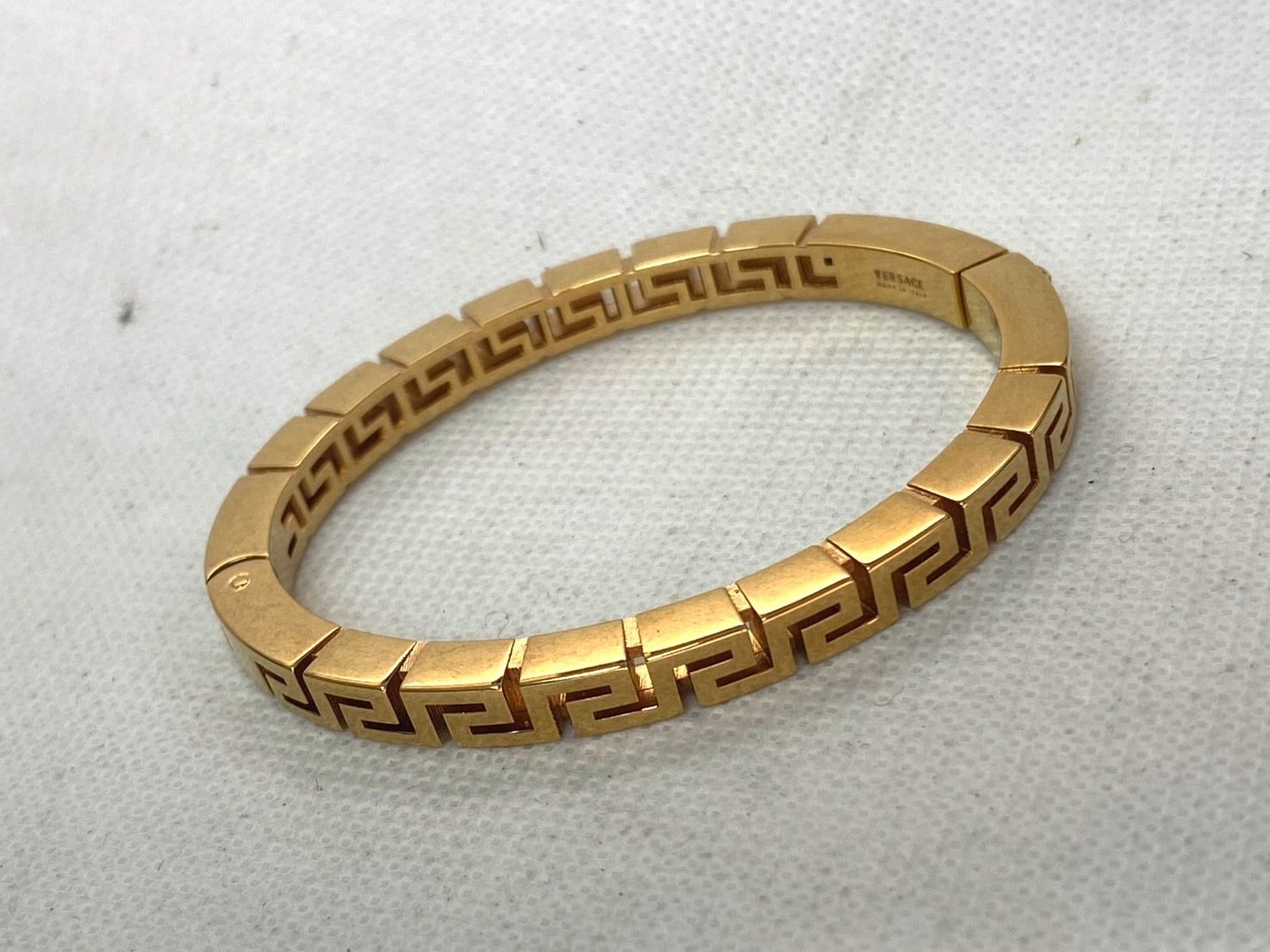 ヴェルサーチ ベルサーチ VERSACE グレカ バングル ロゴ アクセサリー
