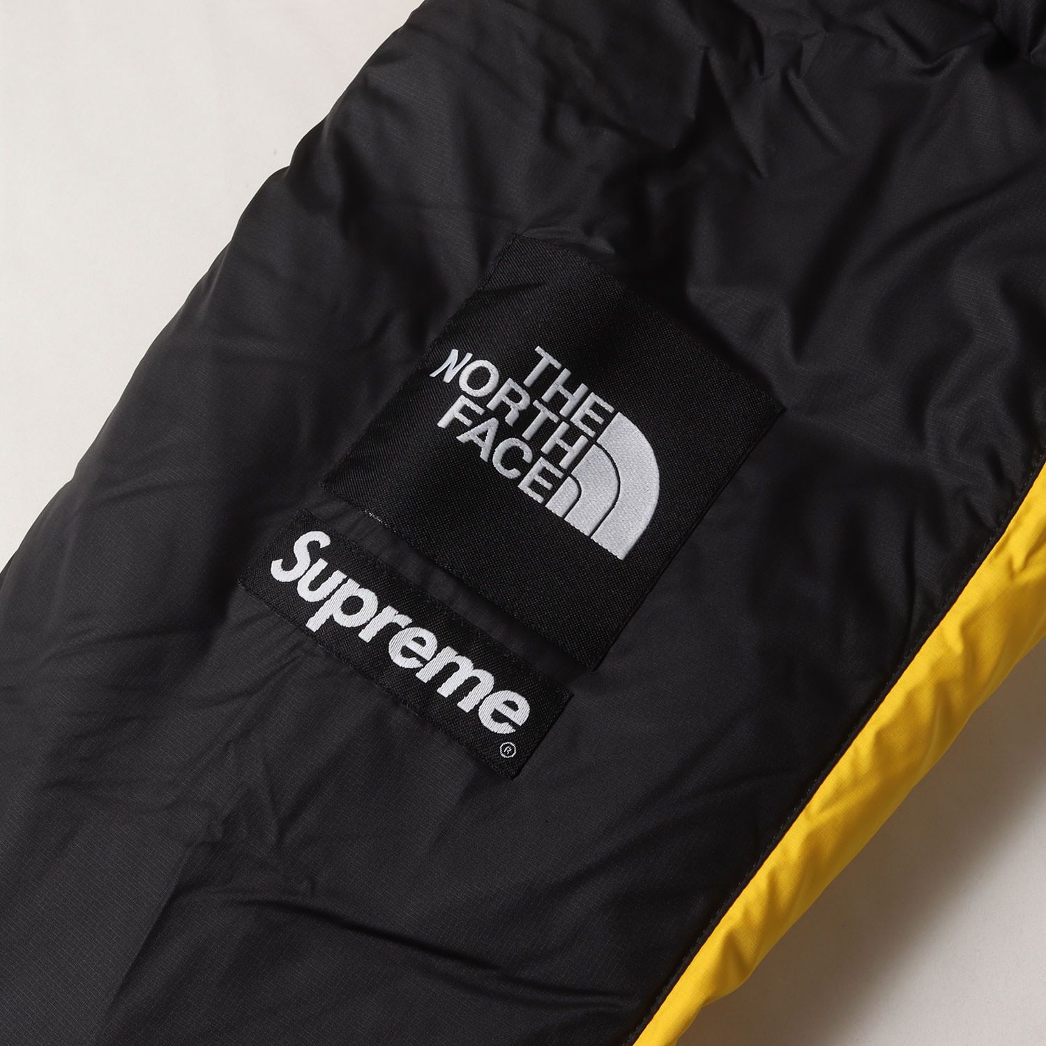 新品】Supreme シュプリーム ジャケット イエロー ブラック サイズ:M 