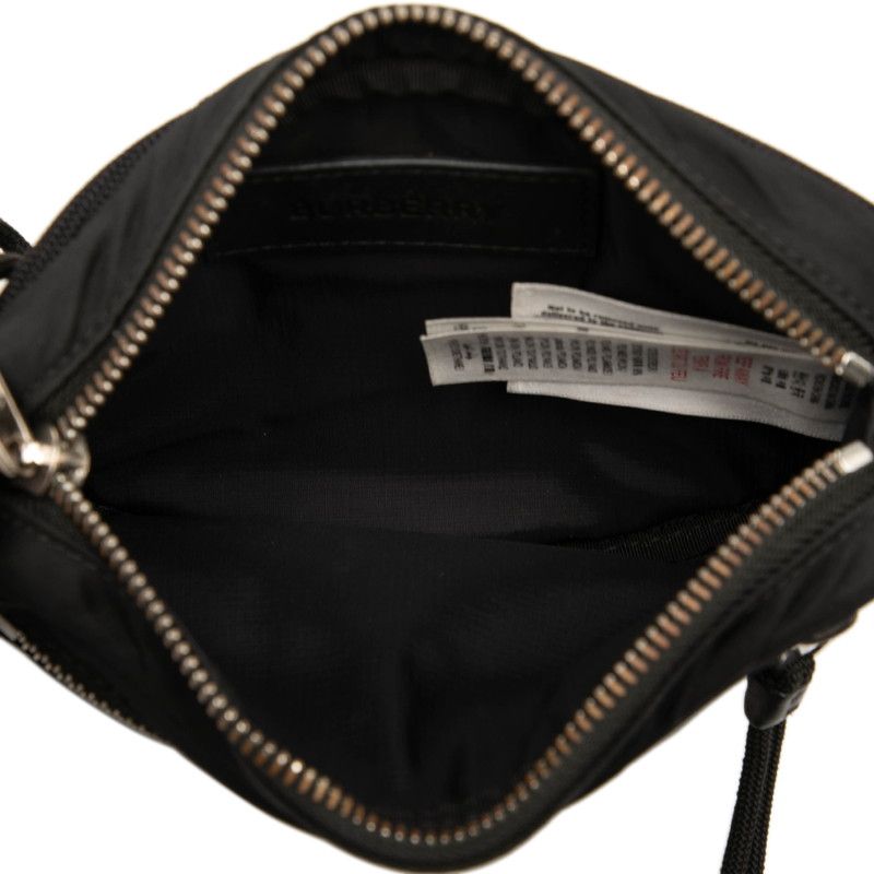 【美品】BURBERRY バーバリー ロゴ ナイロン ボディバッグ ブラック 黒 バーバリー ロゴ ボディバッグ ショルダーバッグ ブラック ナイロン