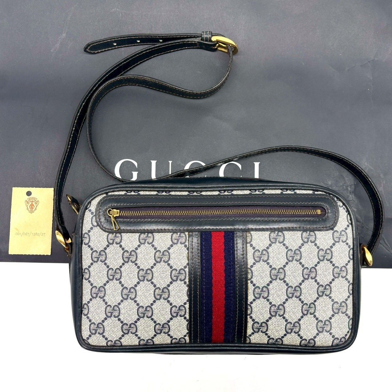 あの頃の、今ちょうど】 GUCCI オールドグッチ ショルダーバッグ