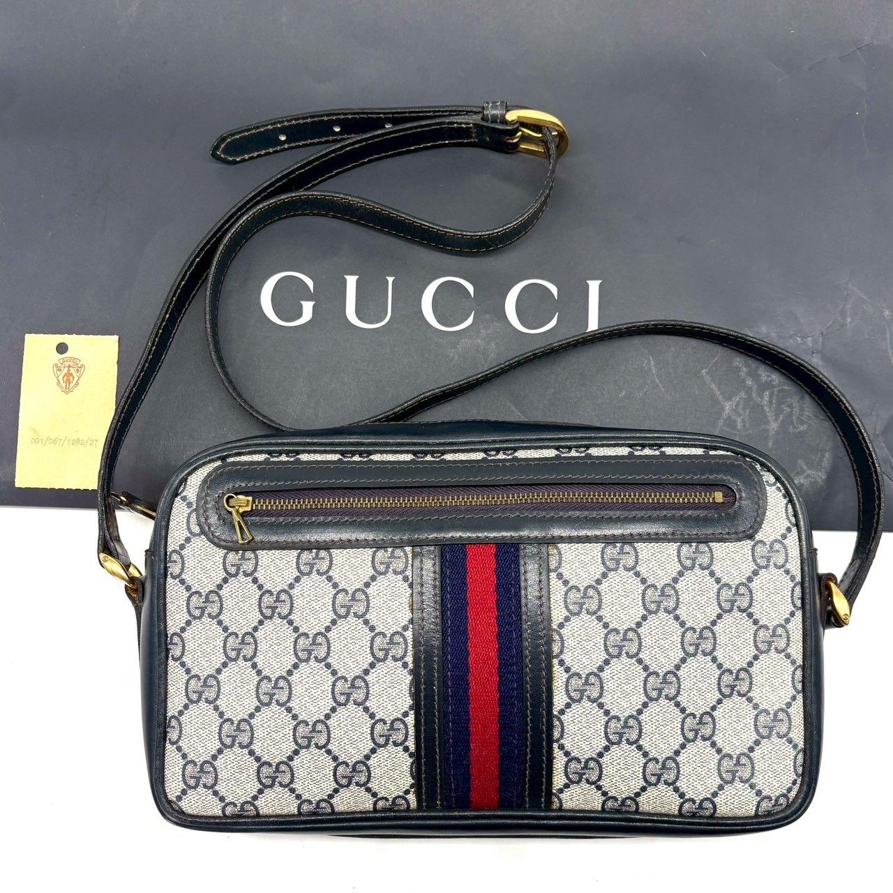 あの頃の、今ちょうど】 GUCCI オールドグッチ ショルダーバッグ