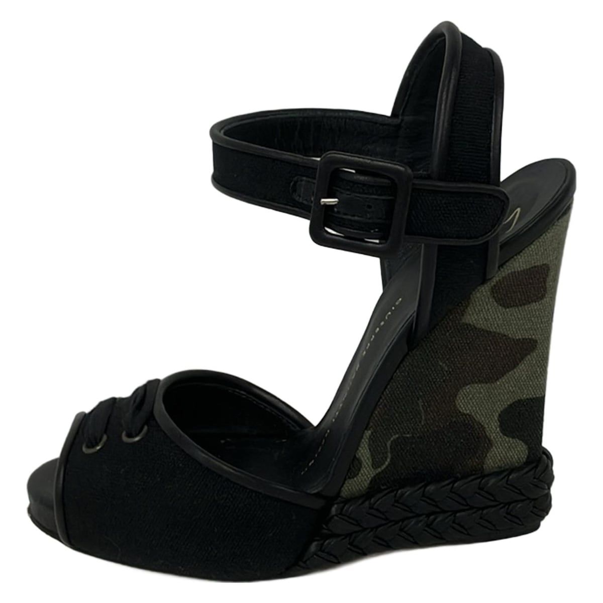 giuseppe zanotti(ジュゼッペザノッティ) サンダル 37 レディース - 黒