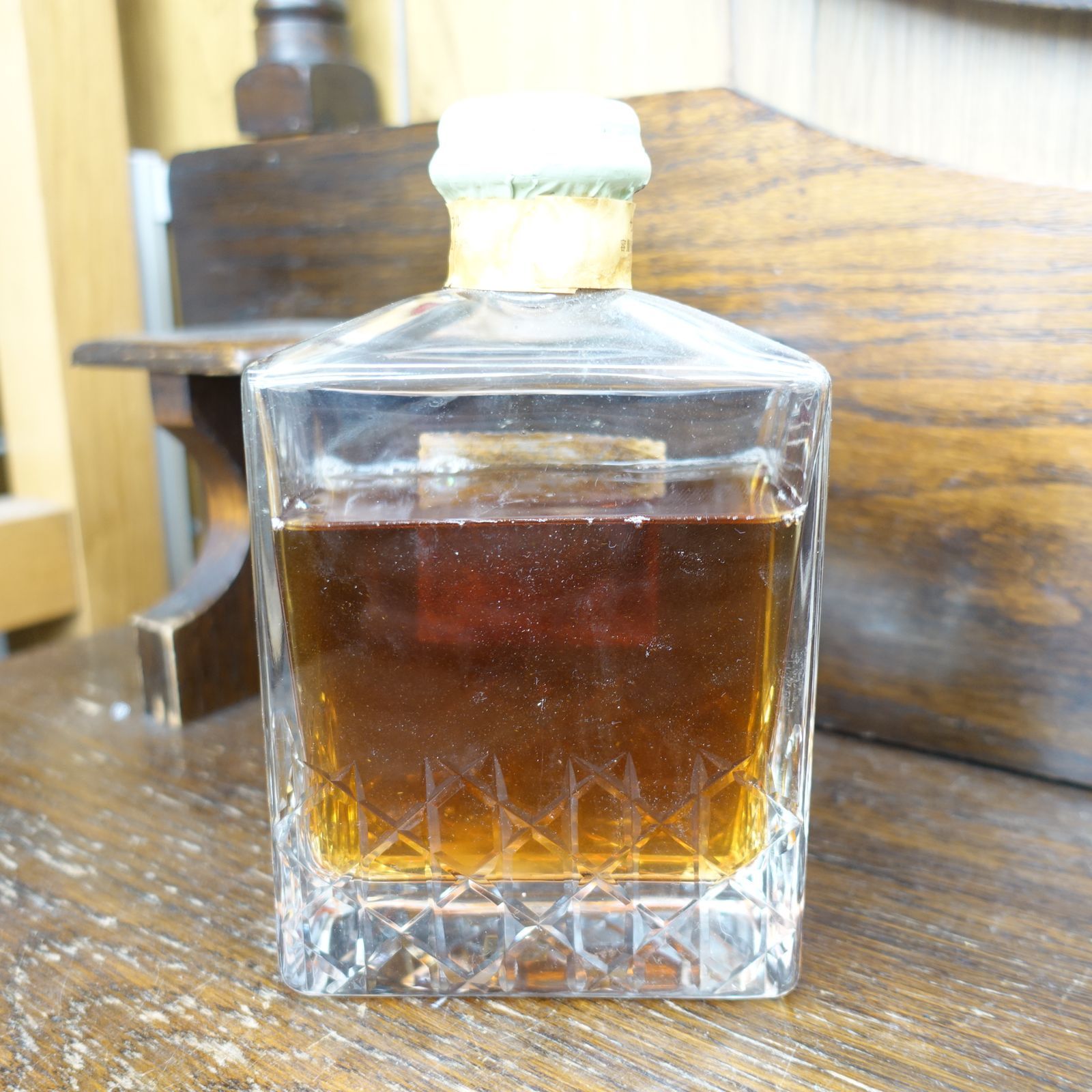 サントリー インペリアル 600ml カガミクリスタルボトル - メルカリ