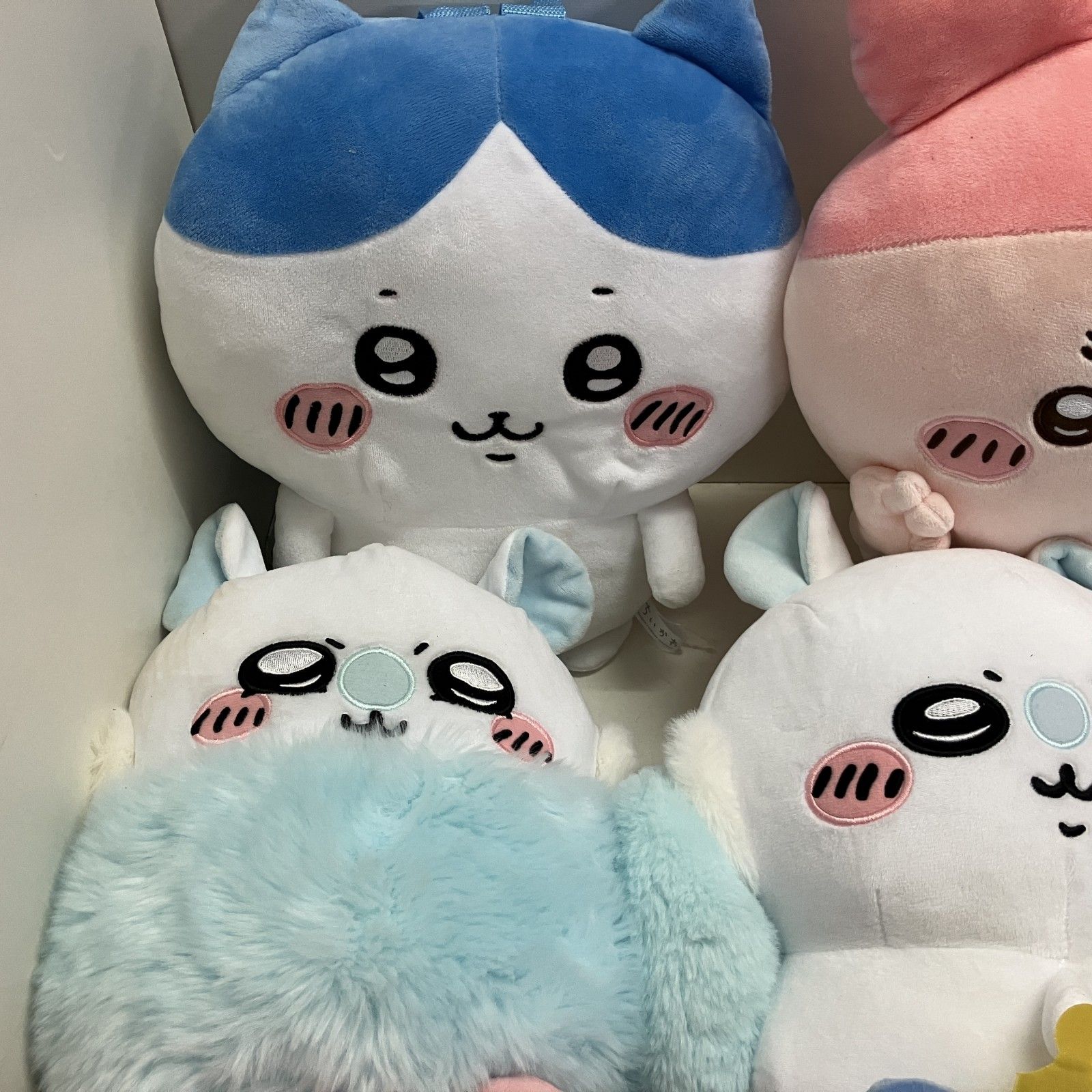 ◆ 品 15点 まとめ商品 ちいかわぬいぐるみ ヒロアカコラボ かにちゃん 古本屋 シーサー ハチワレなど