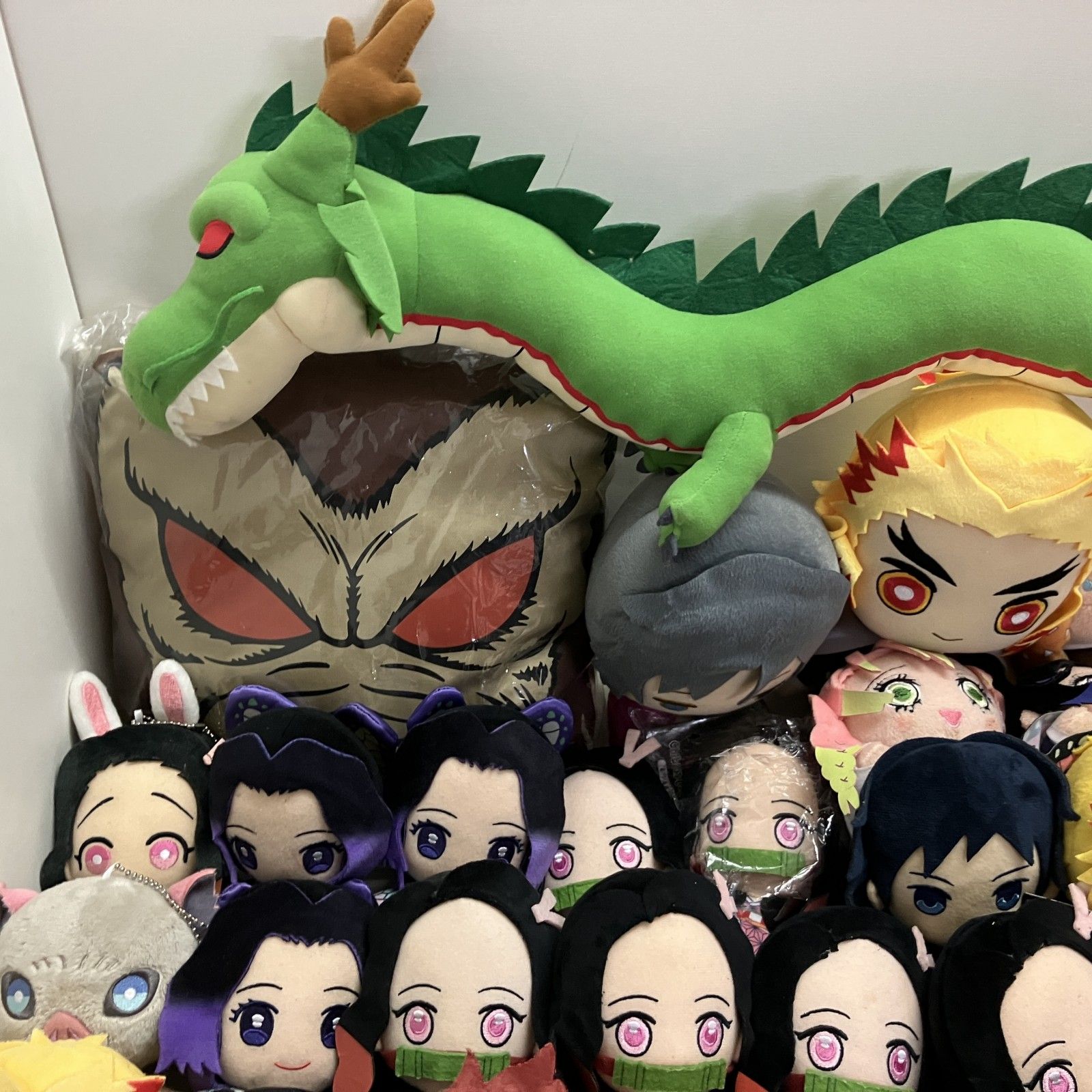 ◆ 品 約100点 まとめ商品 鬼滅の刃 呪術廻戦 ドラゴンボール他 アニメ 漫画 ジャンプ系など ぬいぐるみ マスコット