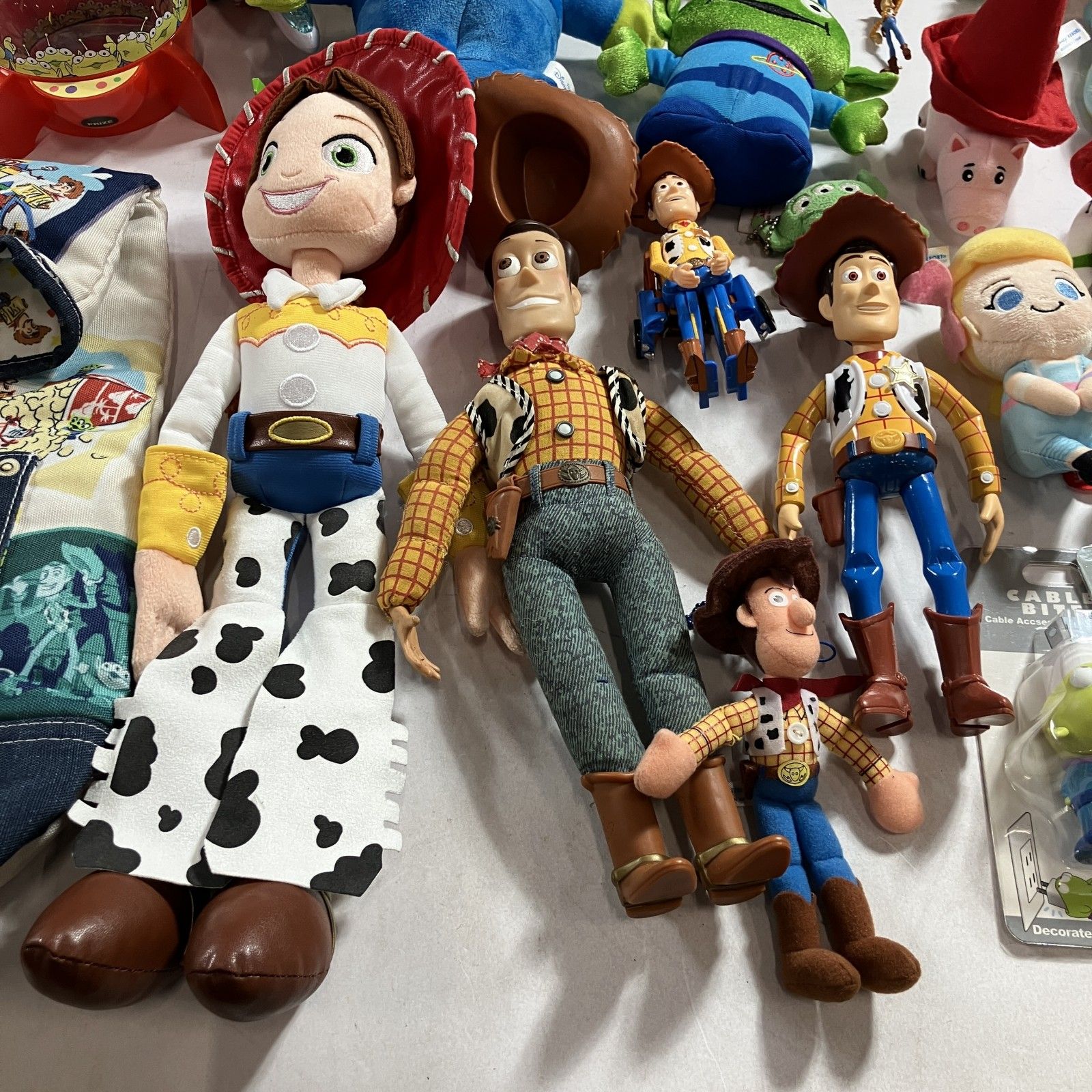  トイストーリー グッズ まとめ商品 フィギュア キーホルダー おもちゃ ぬいぐるみ マスコット 等 品 5.8 kg その他 キャラクターグッズ
