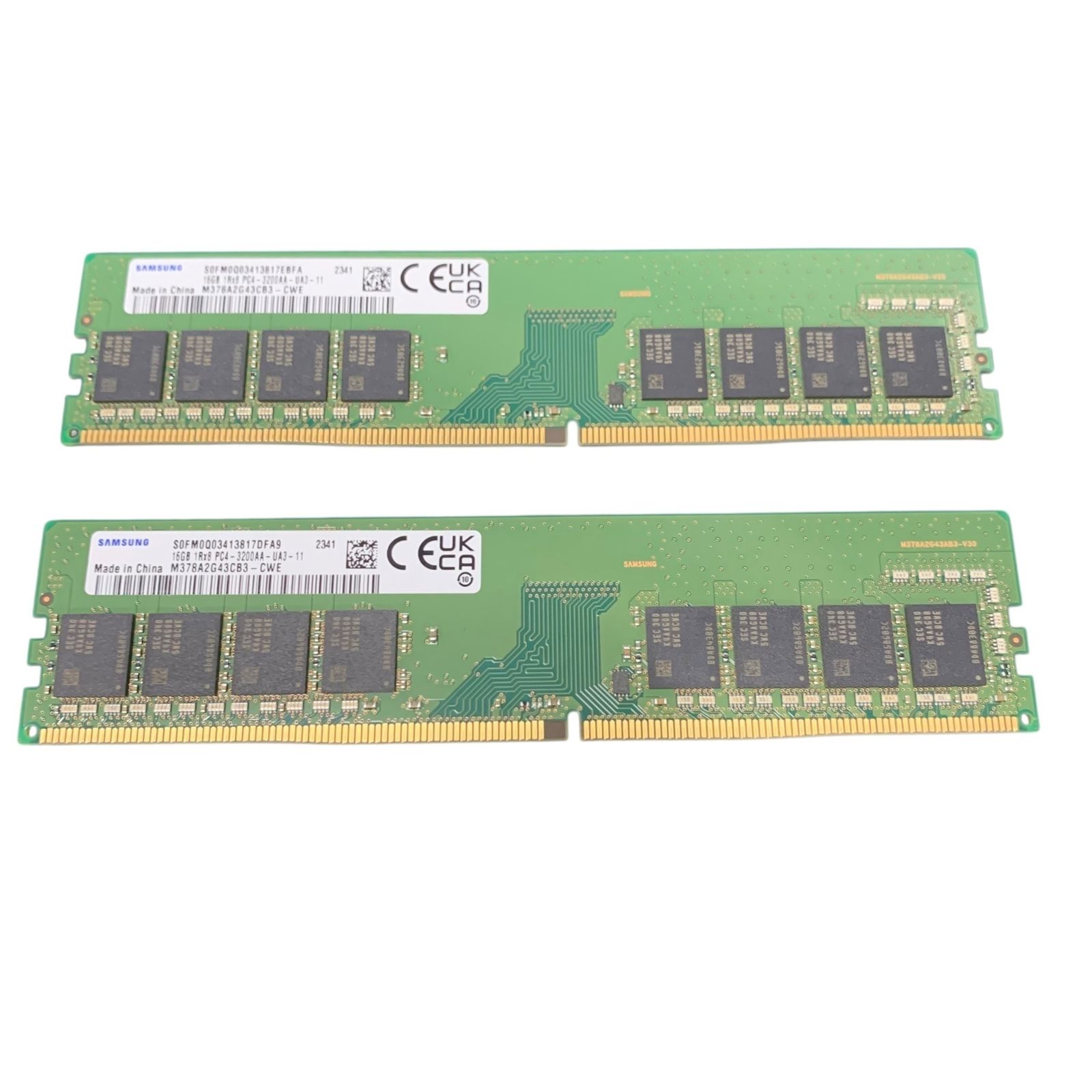 □Samsung DDR4 16GB PC4-3200 デスクトップ用 メモリ M378A2G43CB3 