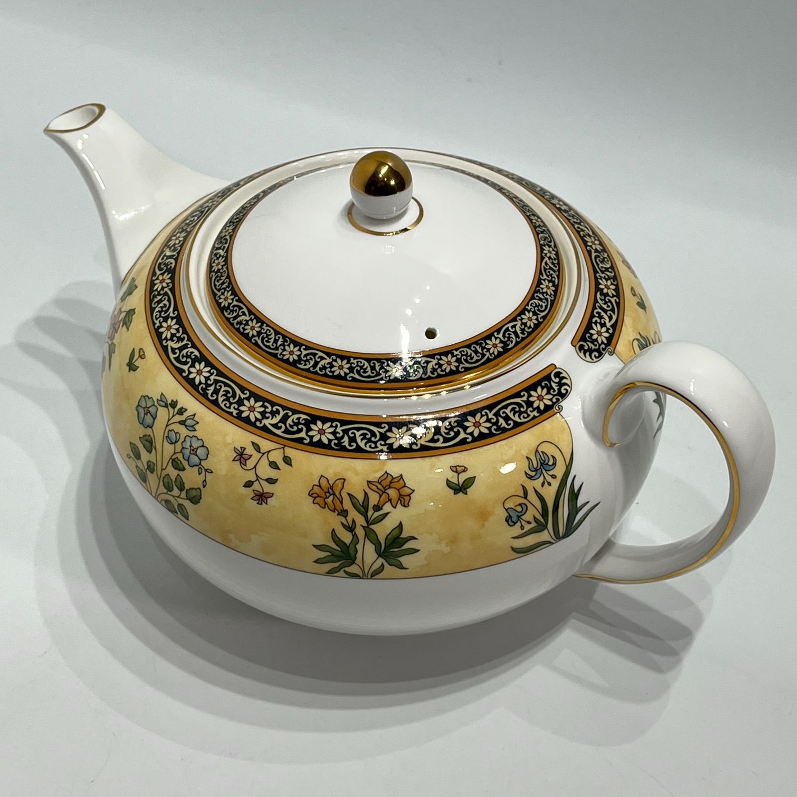 ウェッジウッド インディア ティーポット 黒壺ヴィンテージ | WEDGWOOD INDIA