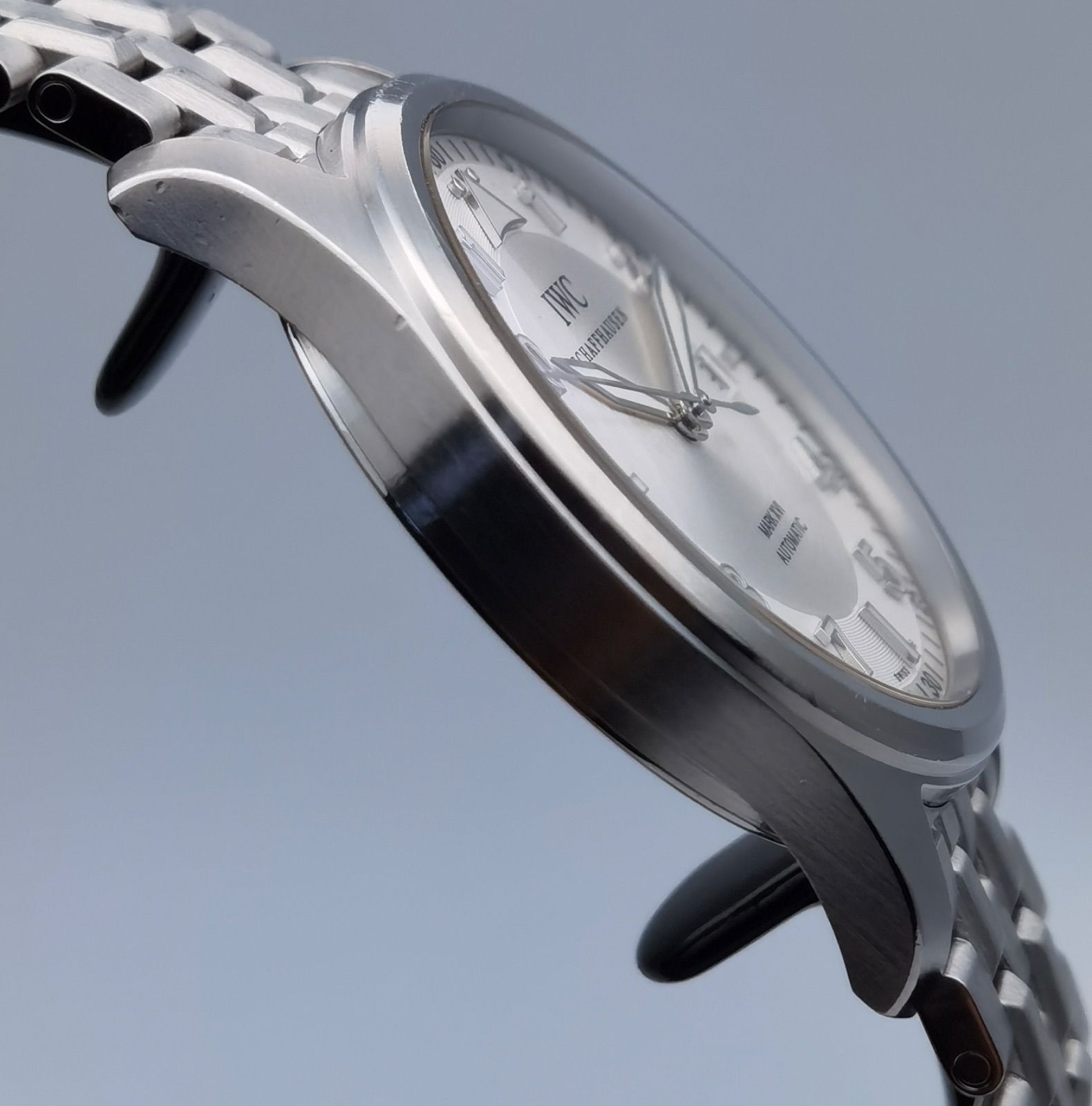 シルバー文字盤