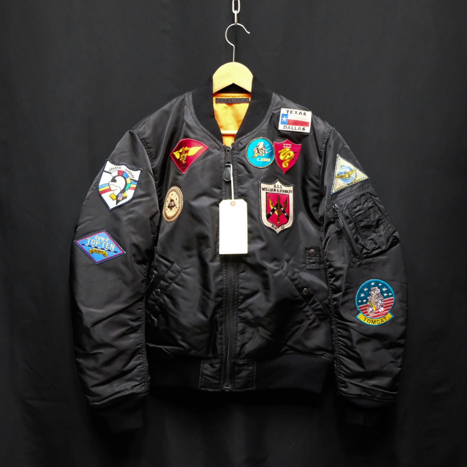 未使用タグ付き AVIREX MA-1 TOPGUN フライトジャケット XL 黒