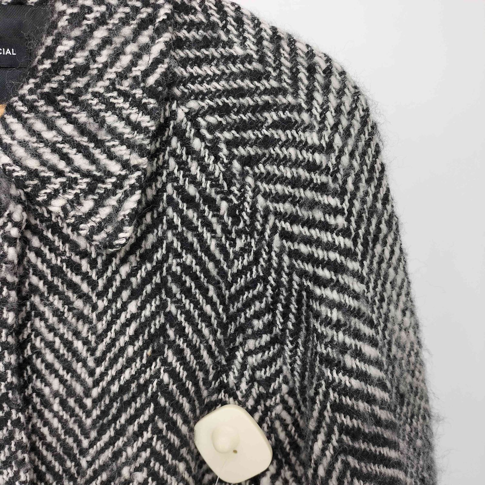 メゾンスペシャル MAISON SPECIAL ヘリンボーンケープコートステン