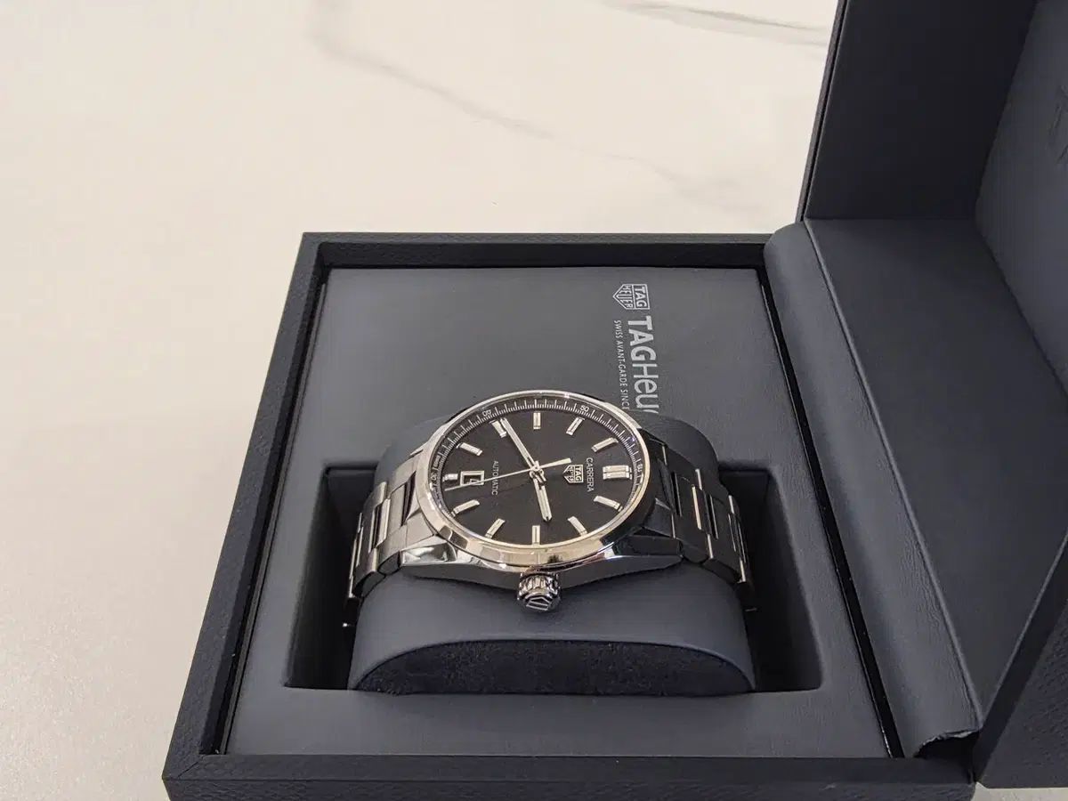 ホイヤー カレラ