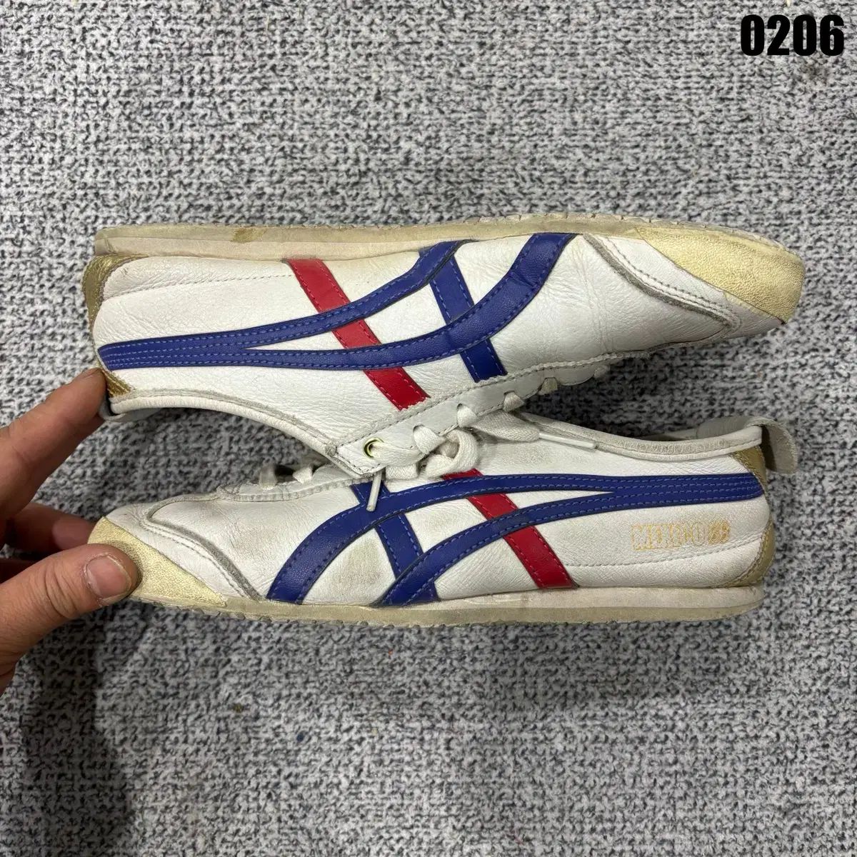 オニツカタイガー メキシコ 66 白 青赤 スニーカー