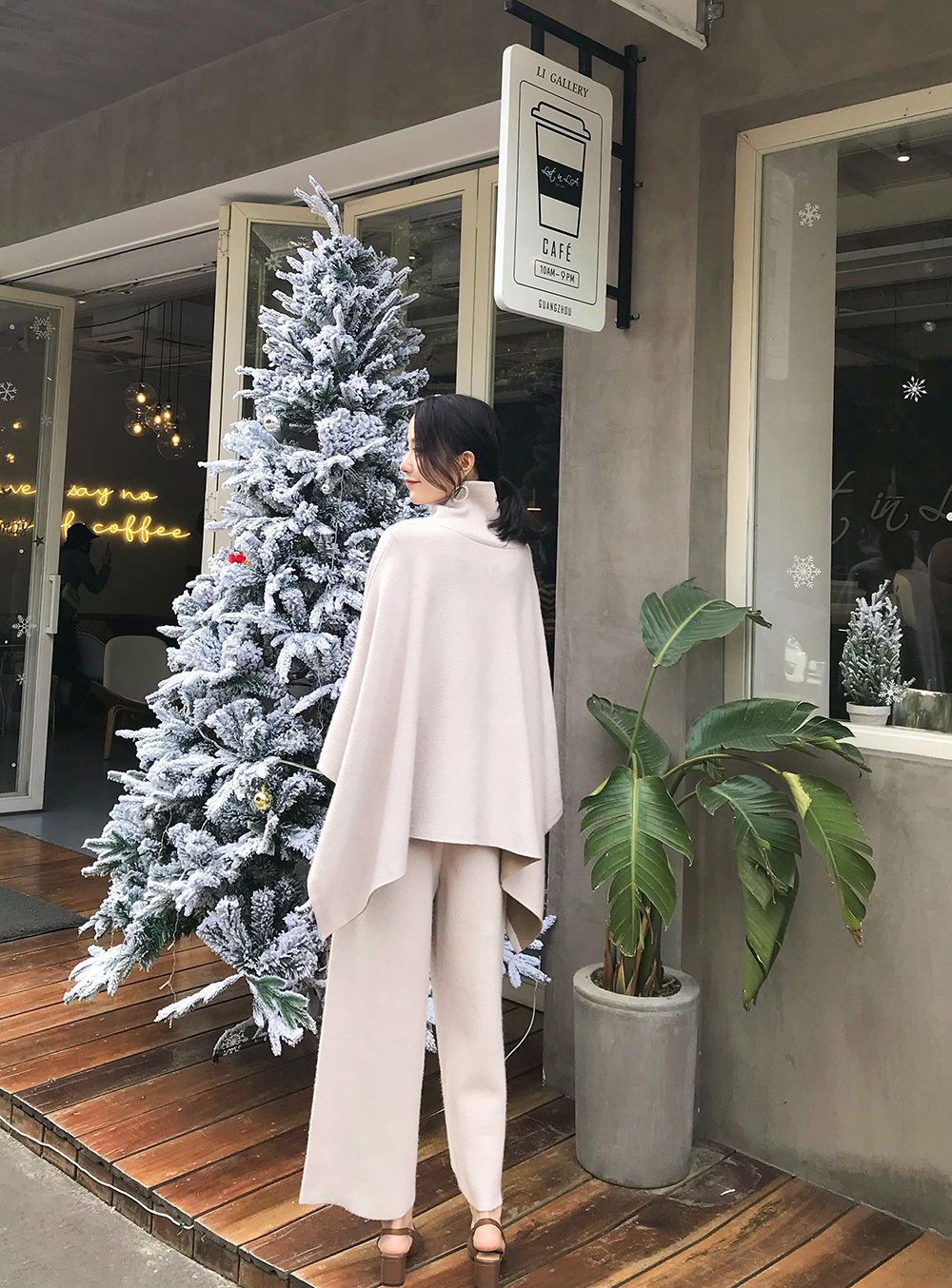  おしゃれ リラックス トップス ニット パンツ ポンチョ その他 文房具 事務用品