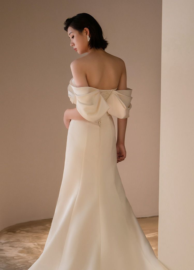 オフショルダーウェディングドレス マーメイド