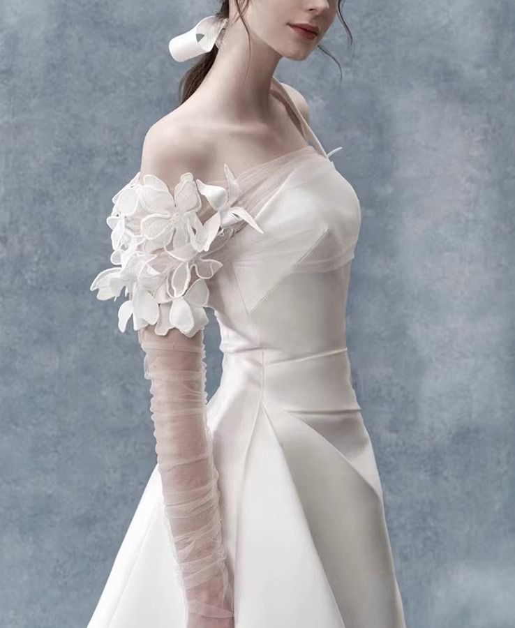 ウェディングドレス シアー袖