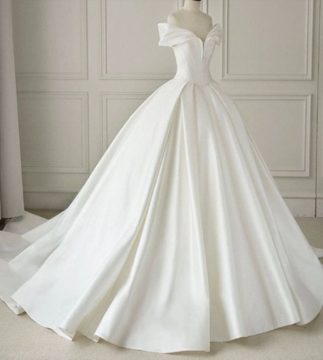 ロングウェディングドレス