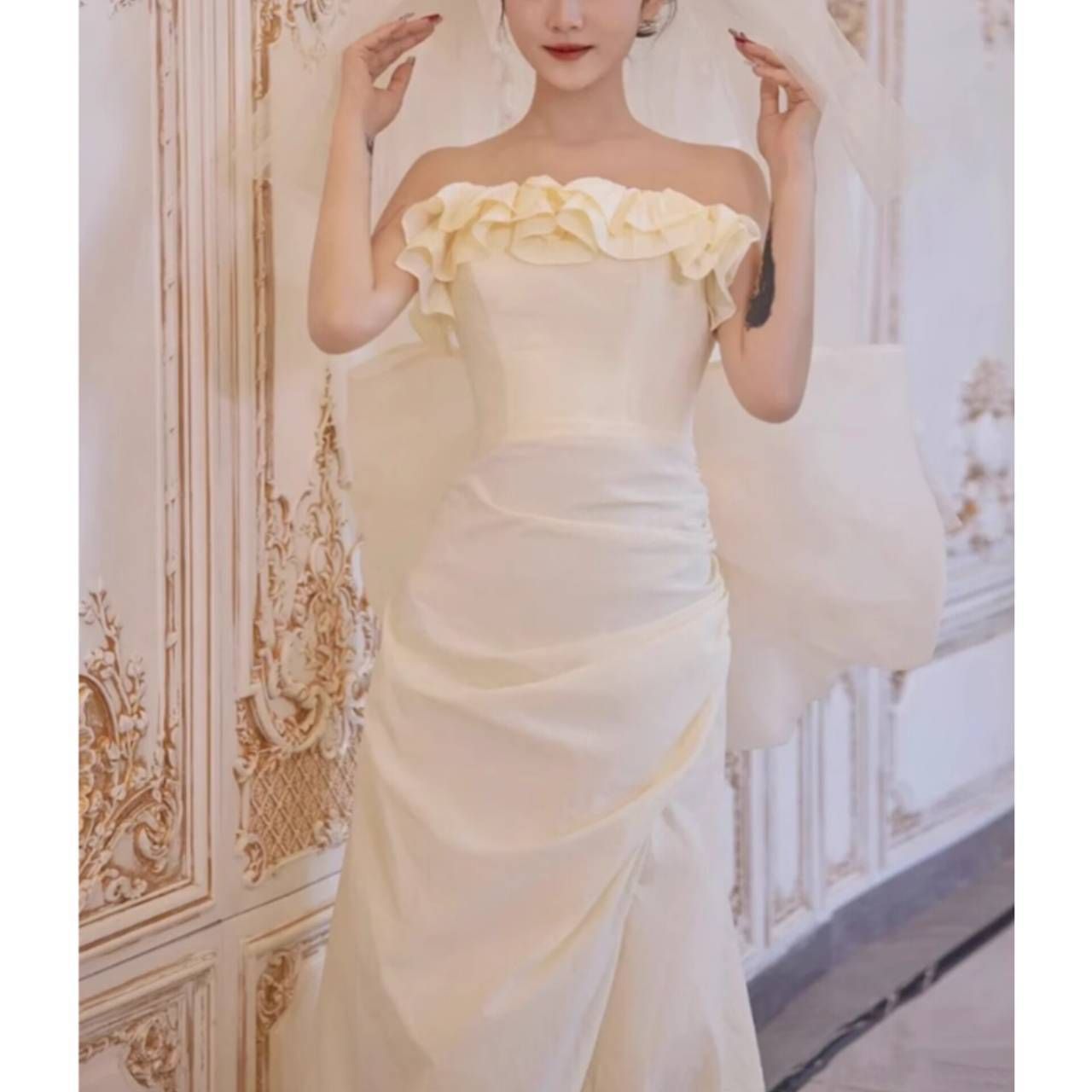 胸元フリル 韓国