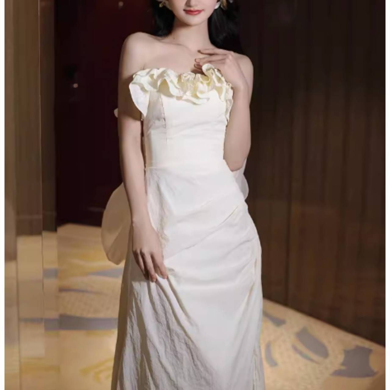 オフショルダー