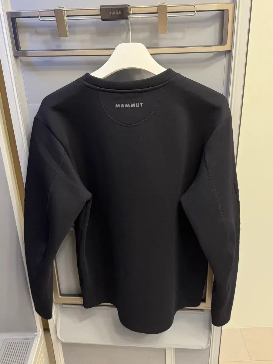 マムート ブラック スウェット Tシャツ XL