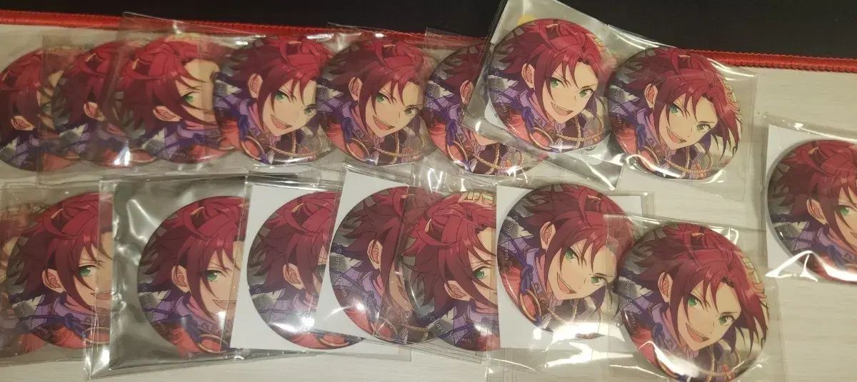 衣更 真緒 검극 NIGHT 開花後 缶バッジ