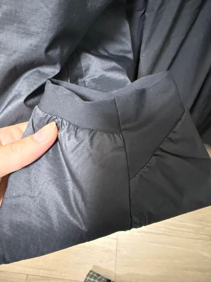 XL ARC TERYX アークテリクス Atom アトム SV フーディ ブラック