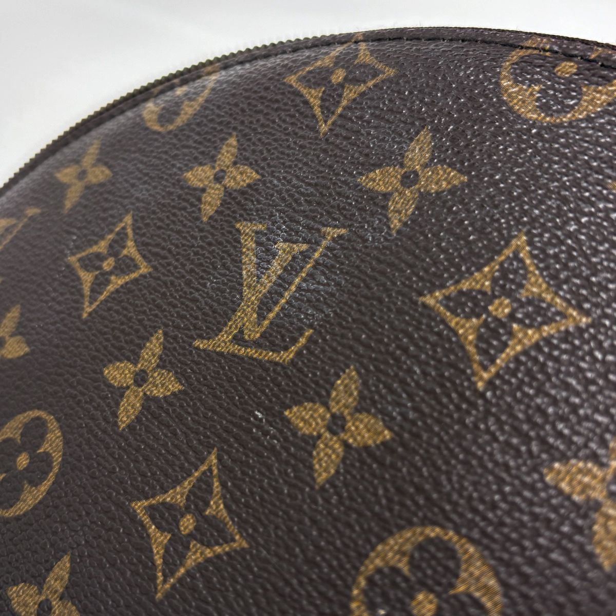 ルイ・ヴィトン Louis Vuitton トゥルース ドゥミロンド 化粧ポーチ 