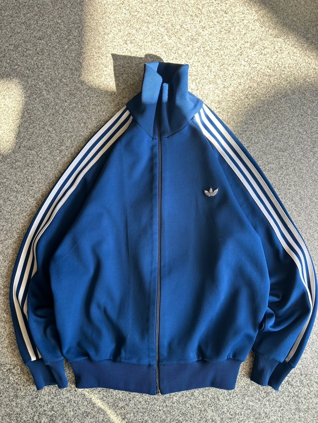 adidas 90s デサント製 トラックジャケット ライン フルジップ - メルカリ