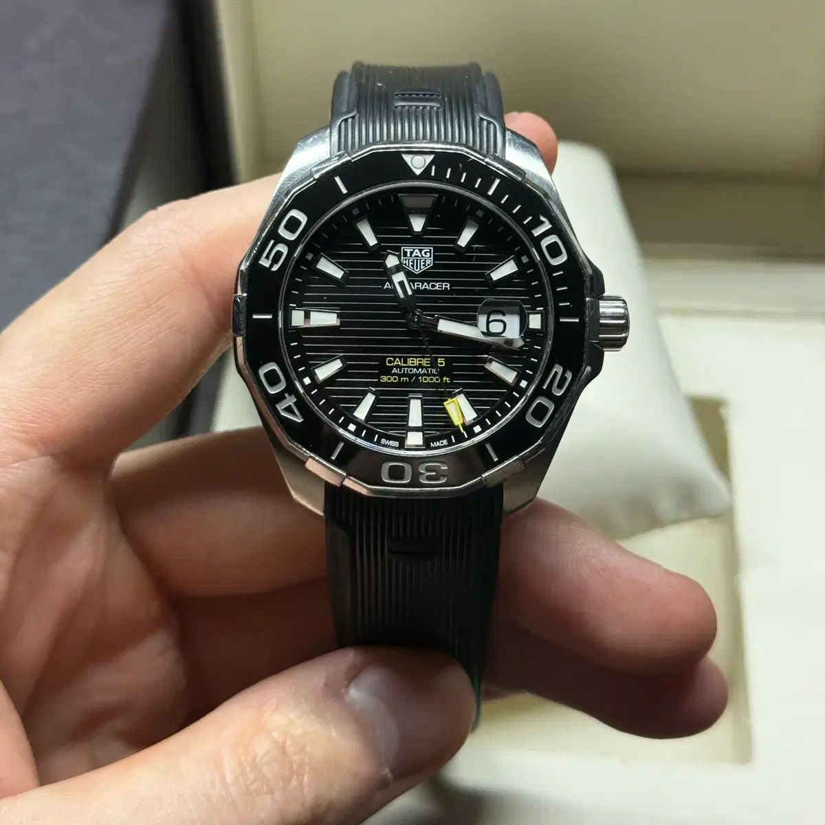 タグ ホイヤー アクアレーサー CALIBRE 5 オートマチック ブラック ラバー