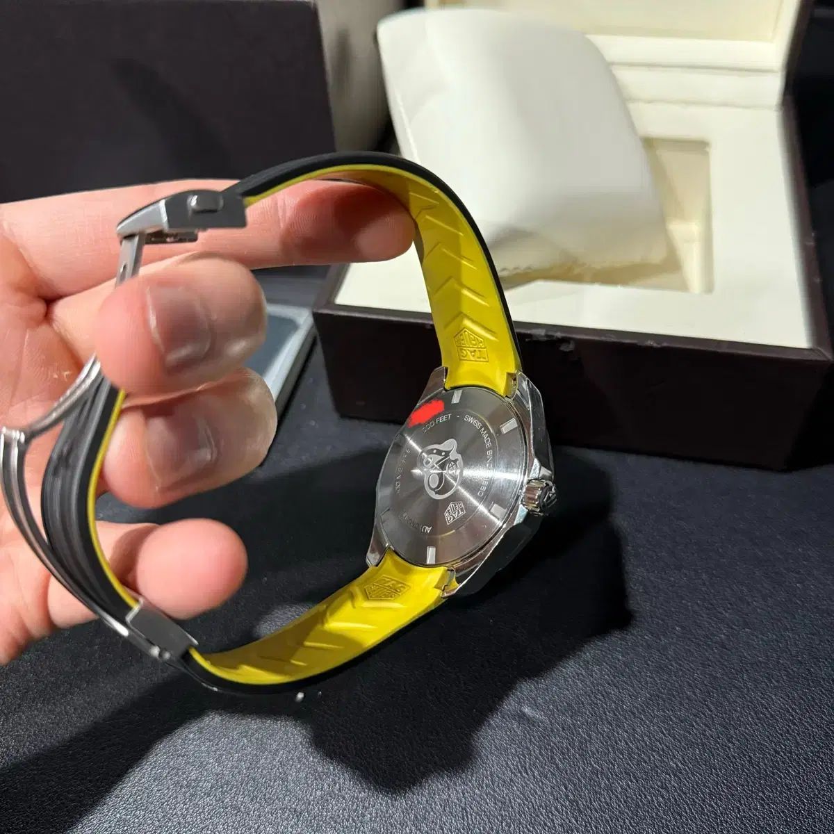 ホイヤー アクアレーサー