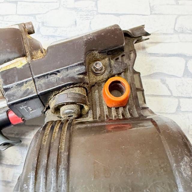 エア釘打ち機 シルバー