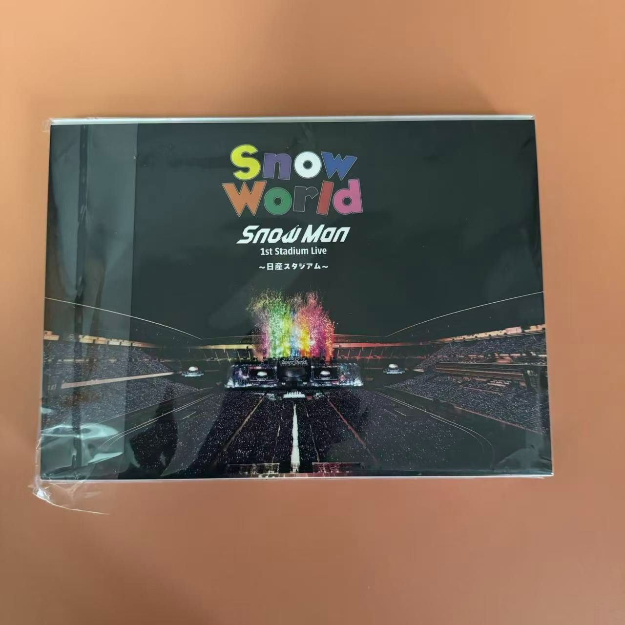 新品未開封 DVD Snow Man Snow World 1st Stadium Live ～日産スタジアム～ファンクラブ限定 FC限定 ファンクラブ盤  - メルカリ 【新品未開封】SnowMan Snow World 日産スタジアムFC限定DVD
