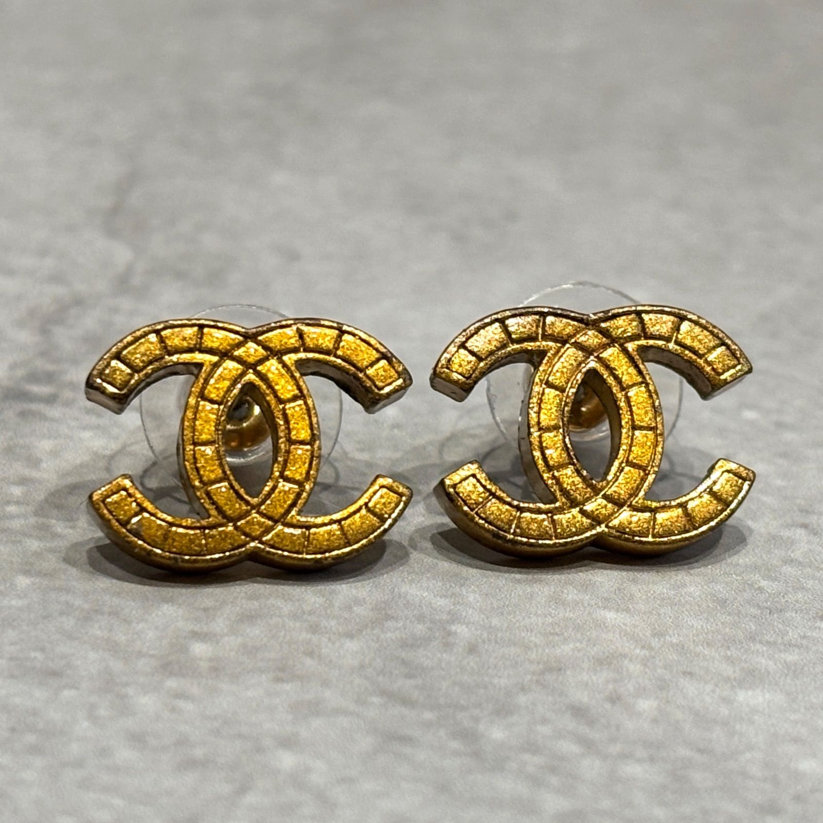 CHANEL シャネル ピアス ココマーク CCマーク 03P ロゴピアス