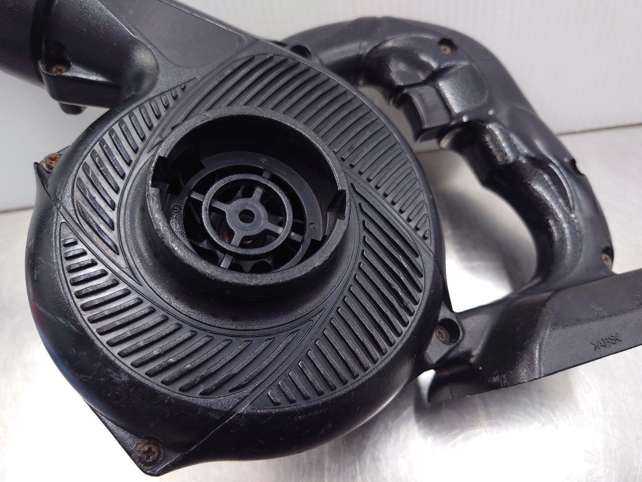 日立工機 HITACHI 18 Vコードレスブロワ バッテリー 充電器付き RB DSL NN BSL 1825 囗T巛