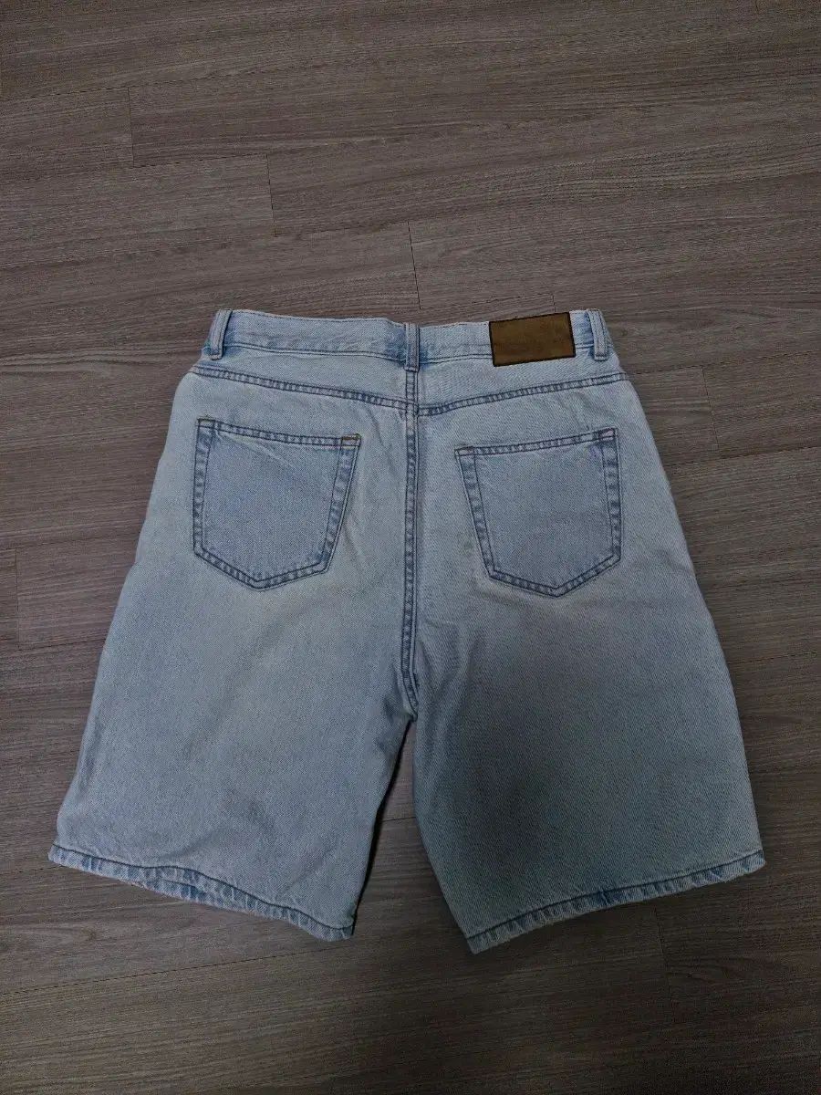 ZARA バミューダ ハーフパンツ 出品