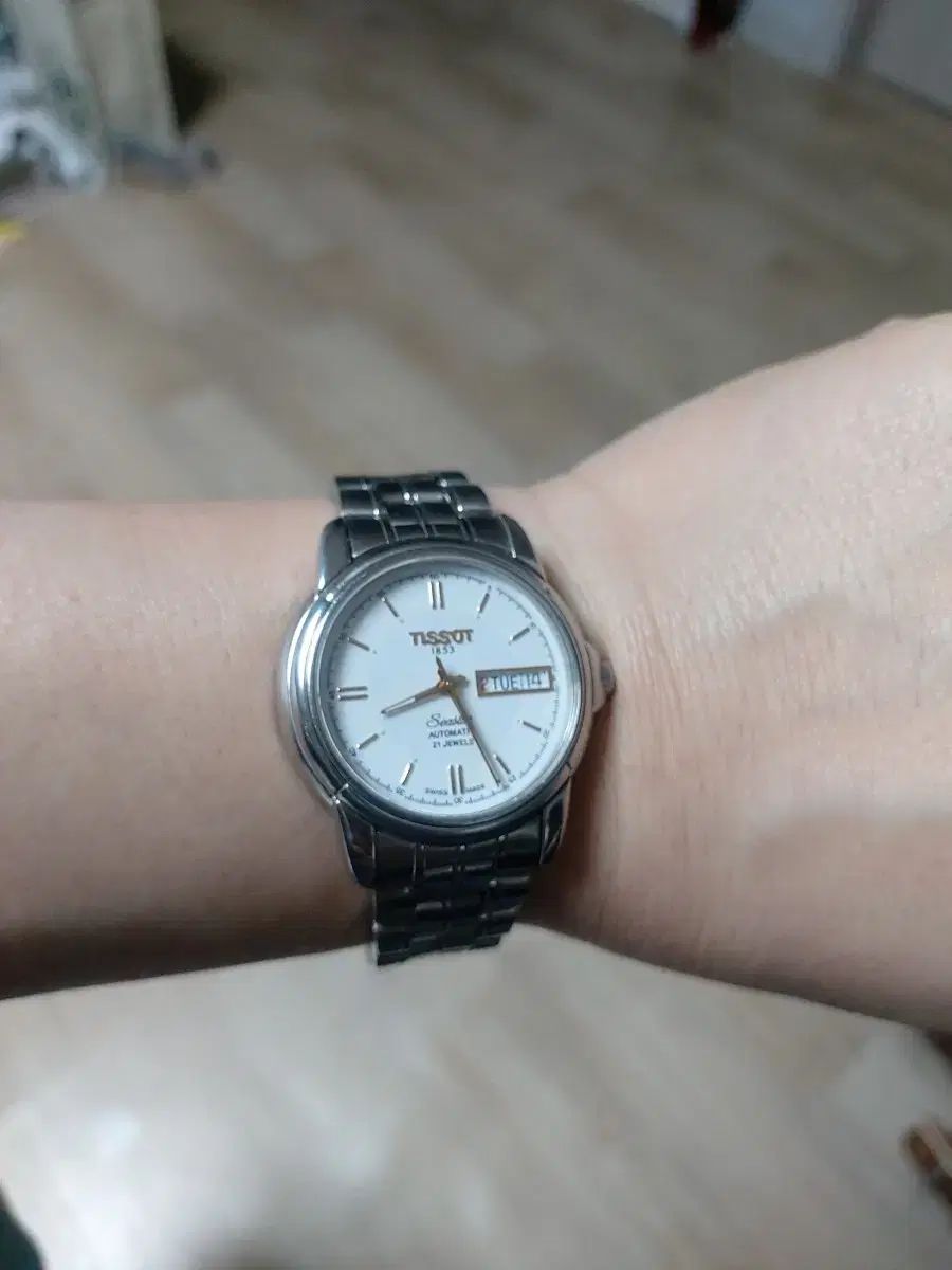  TISSOT ティソ シースター オートマチック メタル 腕時計 ショートパンツ 自動巻き時計 腕時計(アナログ)