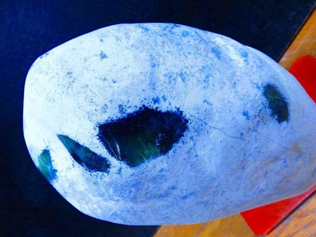 希少 ☆超綺麗見惚れるほど美しい！！！純天然糸魚川翡翠原石11.2kg