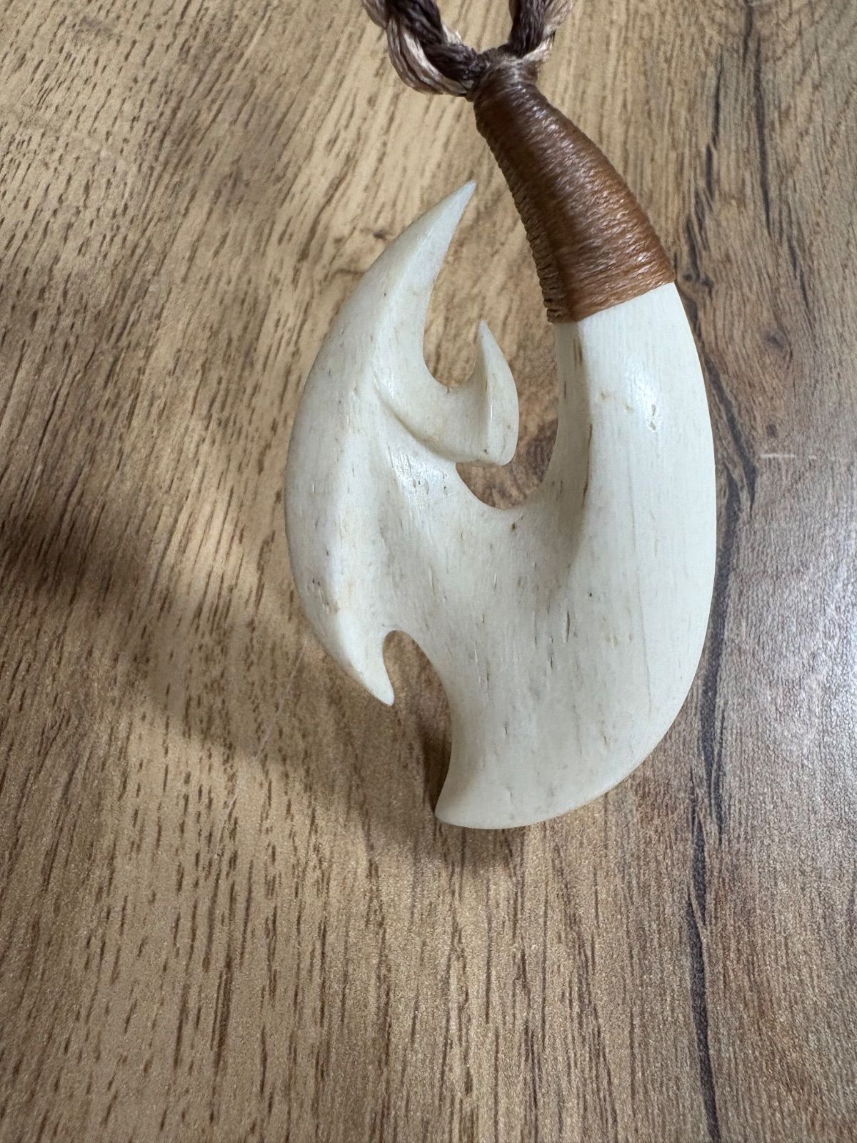 ボーンカービングネックレス(sw93)Lサイズ マッコウ - メルカリ