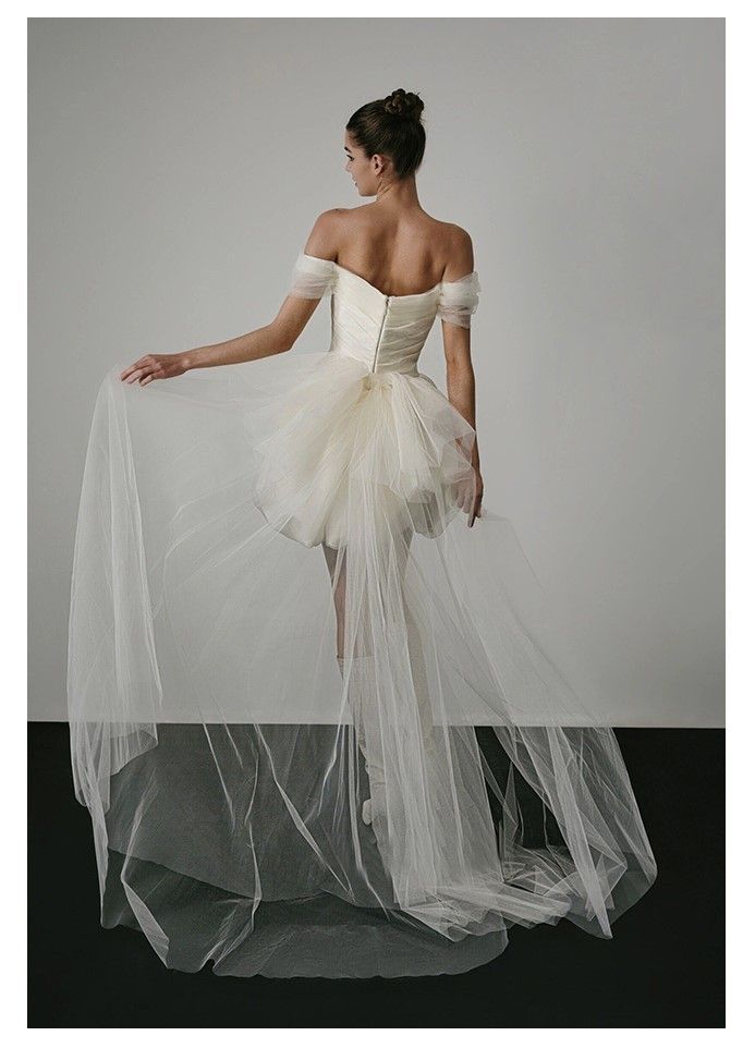 ウェディングドレス オフショルダー サテン 結婚式